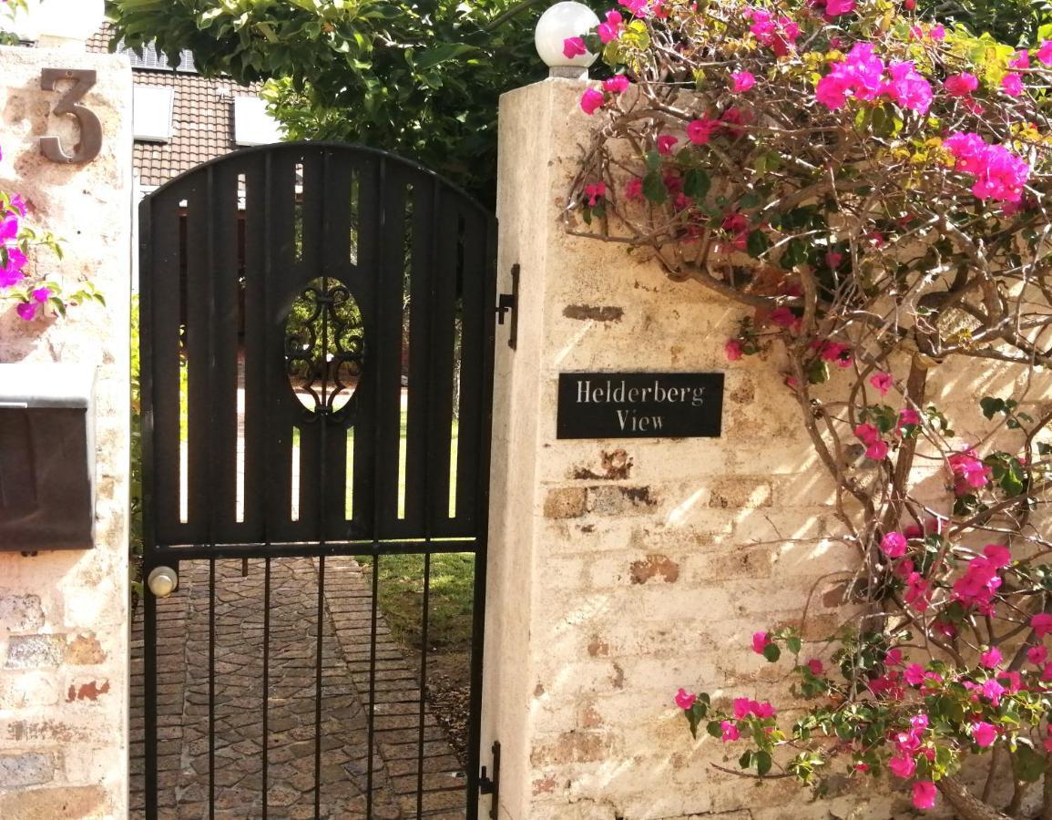 Gaestehaus Helderbergview Somerset West Bagian luar foto