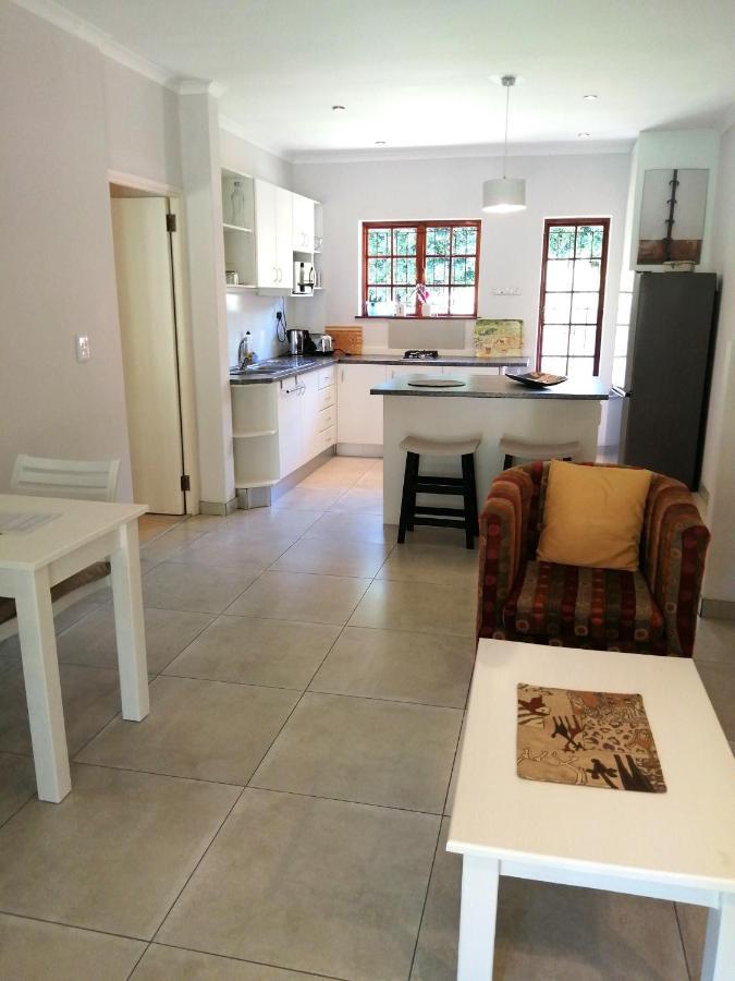 Gaestehaus Helderbergview Somerset West Bagian luar foto