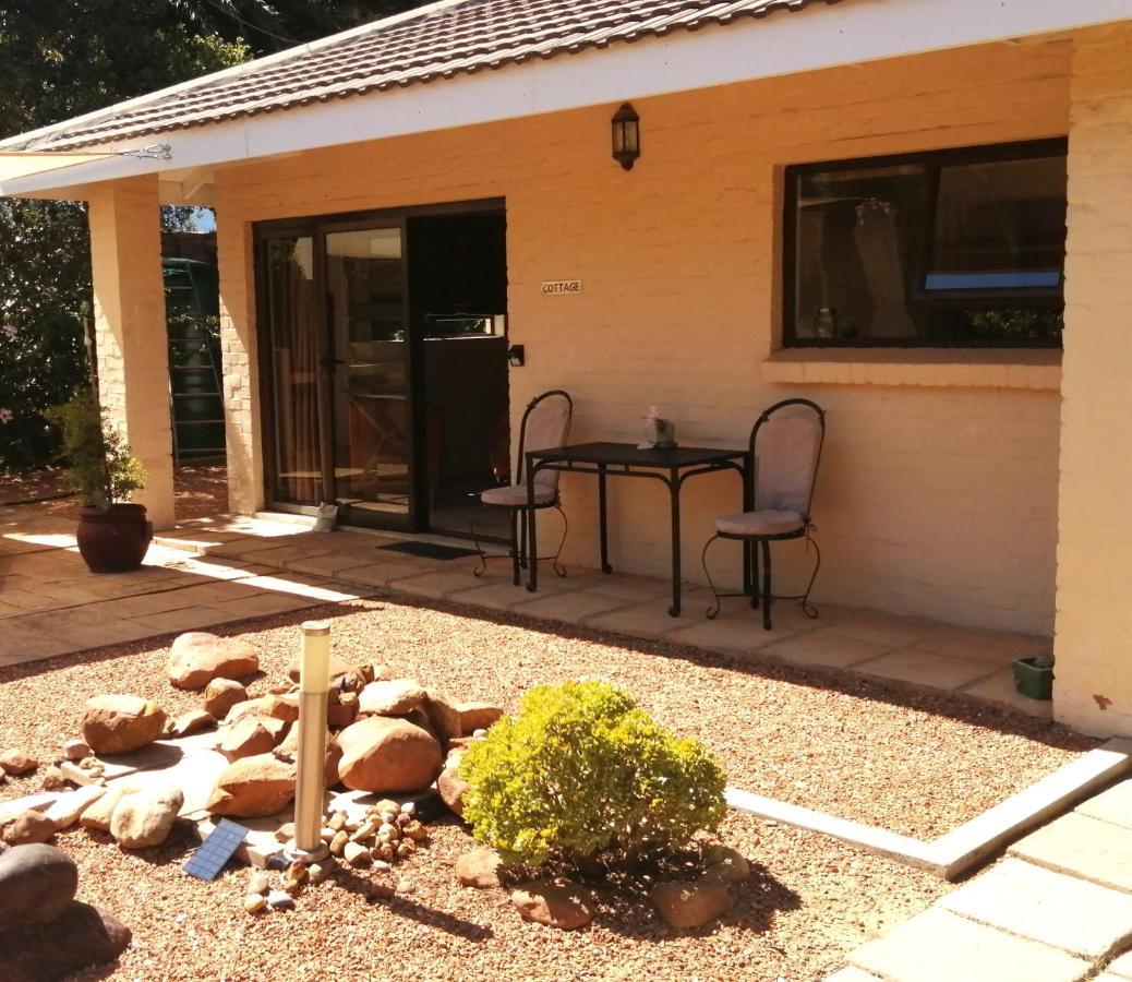 Gaestehaus Helderbergview Somerset West Bagian luar foto