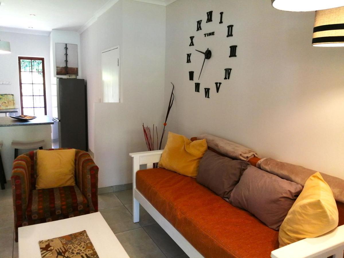 Gaestehaus Helderbergview Somerset West Bagian luar foto