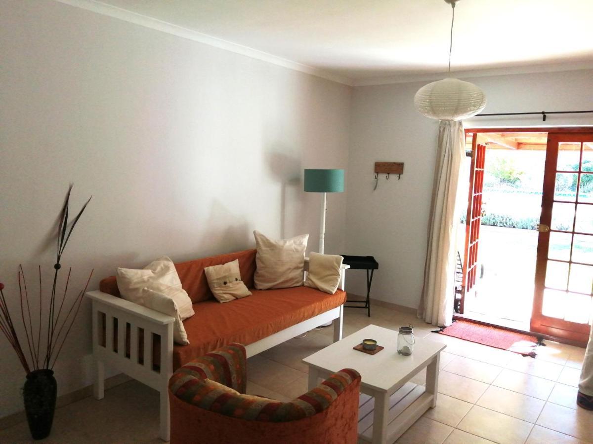 Gaestehaus Helderbergview Somerset West Bagian luar foto