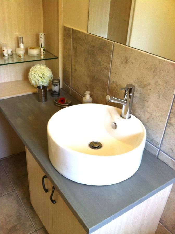 Gaestehaus Helderbergview Somerset West Bagian luar foto
