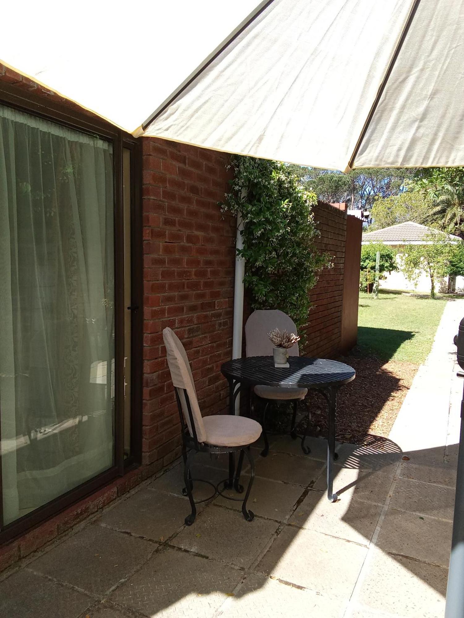 Gaestehaus Helderbergview Somerset West Bagian luar foto